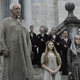 Illustration for article titled Extended family spends the holiday together on iGame Of Thrones/i (newbies)
